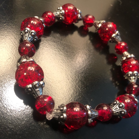 Glass & Metal Handmade Bracelet - Picture 2 of 4